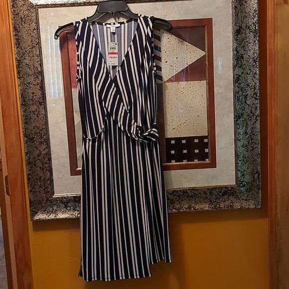 BAR III NAVY BLUE/WHITE DRESS - Picture 1 of 10